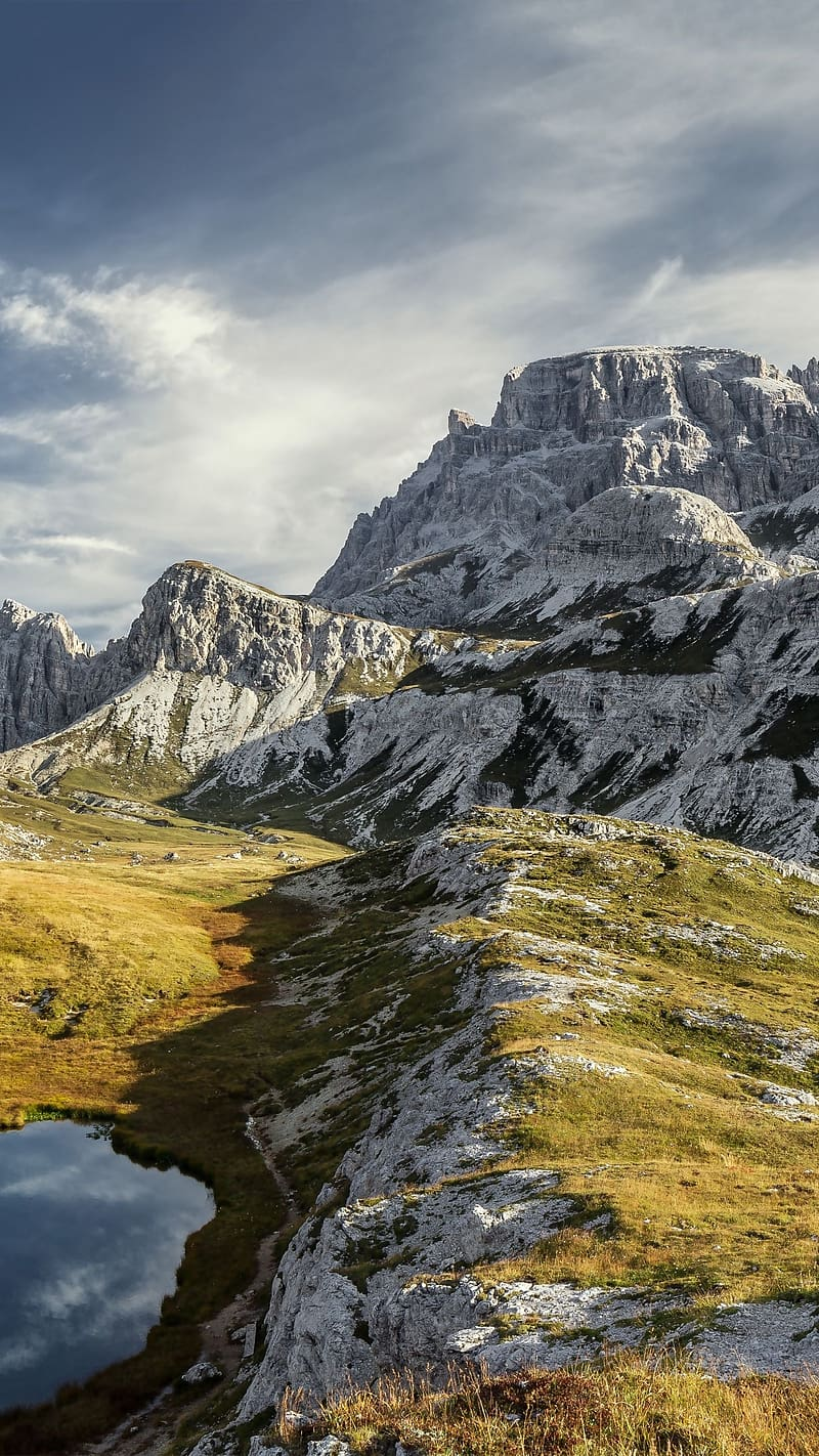 Full HD 20 Amazing iPhone 14 and 14 Pro 4k Wallpapers in 2023